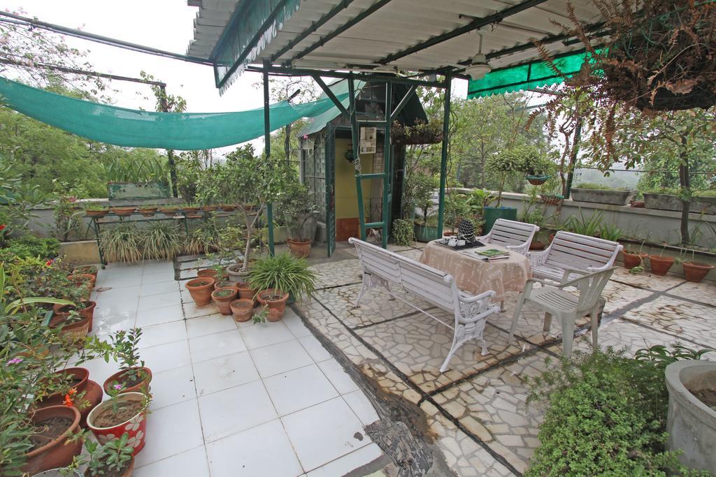 Nina Kochhar'S Homestay ニューデリー エクステリア 写真