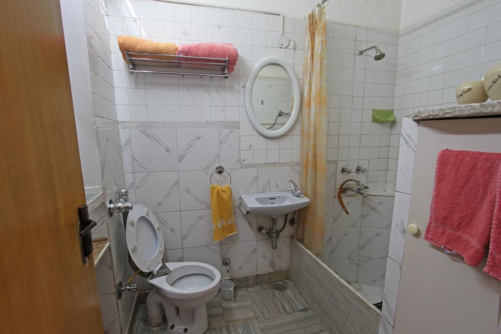 Nina Kochhar'S Homestay ニューデリー 部屋 写真